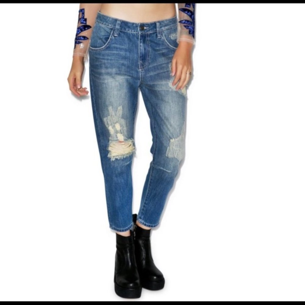 NWT WILDFOX Baggy Crop Worn Out Jean Size 25